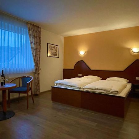Hotel Haus Hubertus Elsdorf المظهر الخارجي الصورة