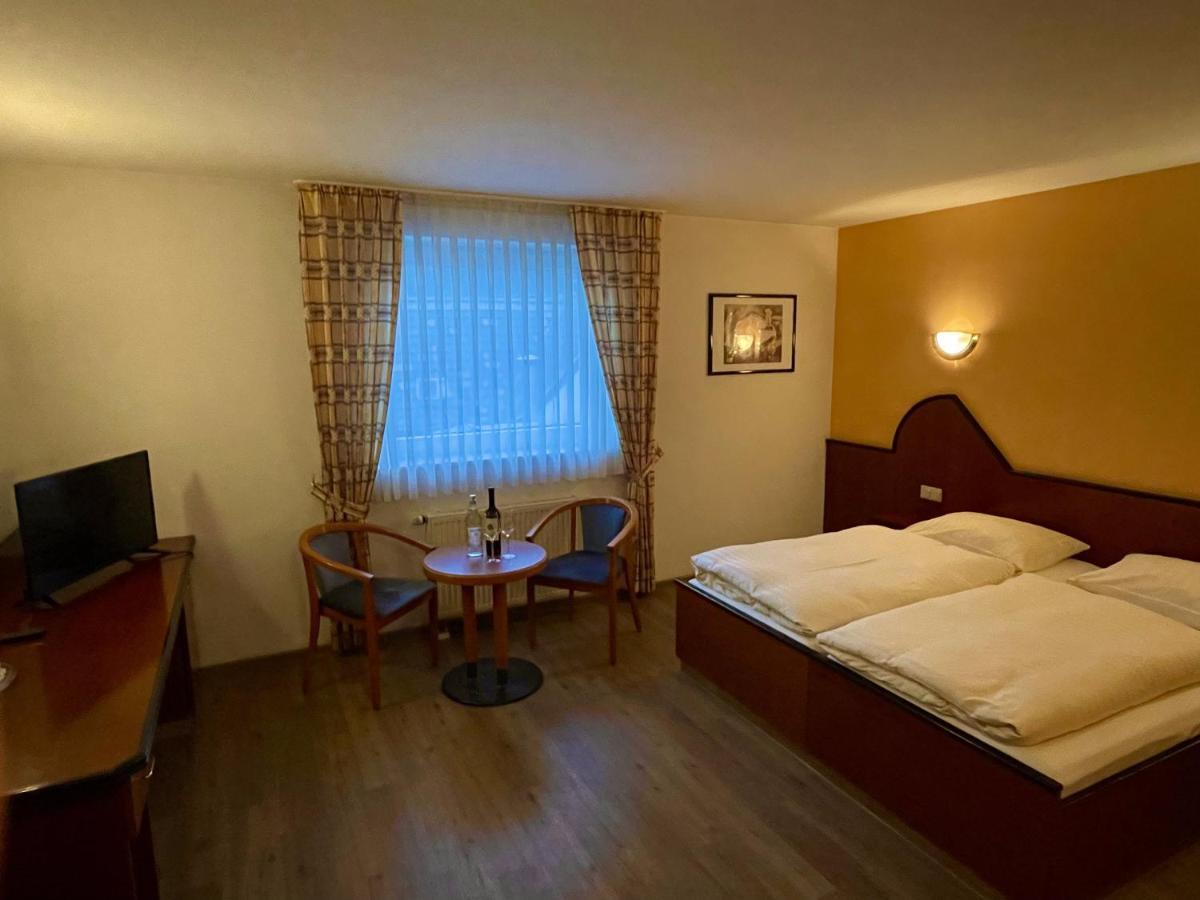 Hotel Haus Hubertus Elsdorf المظهر الخارجي الصورة